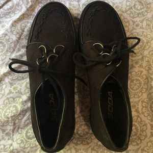 ⚫️⚫️Black Creeper Platforms⚫️⚫️